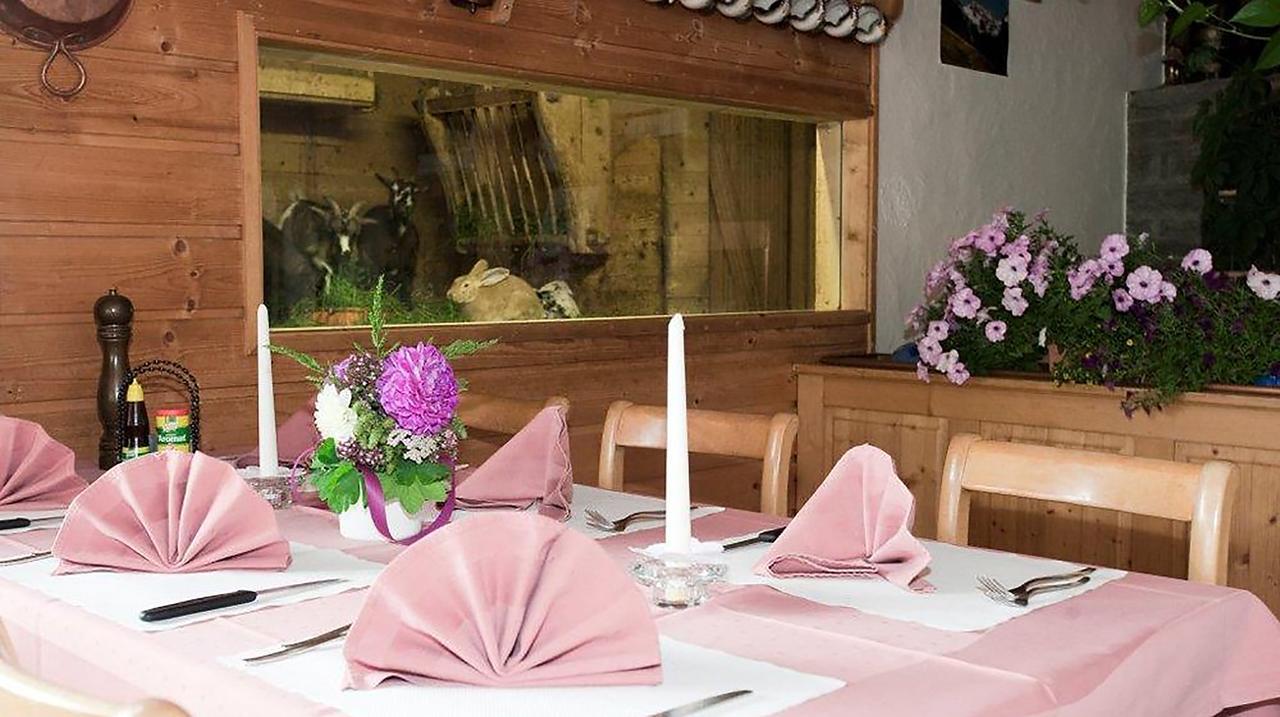 Hotel Restaurant Schoenau Wildhaus Buitenkant foto