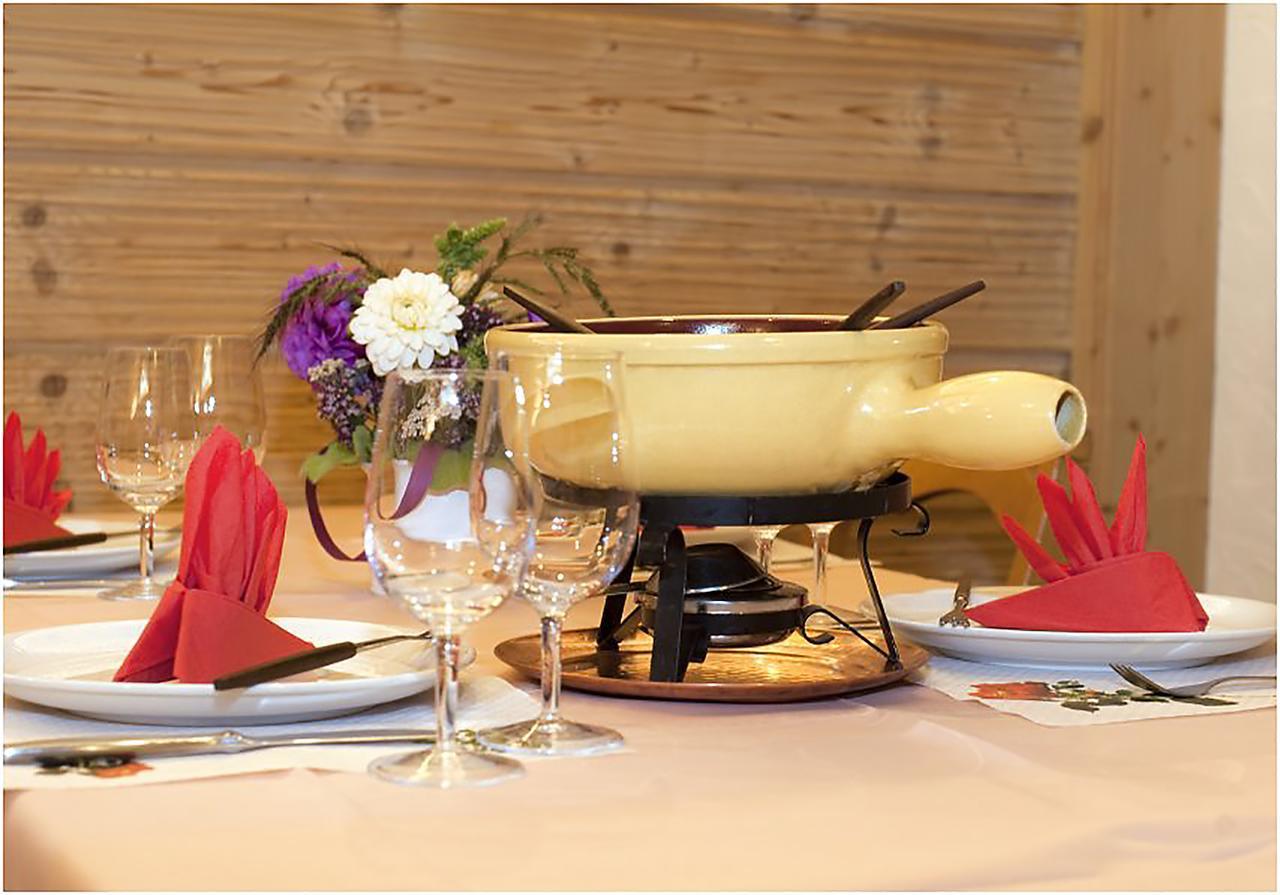 Hotel Restaurant Schoenau Wildhaus Buitenkant foto