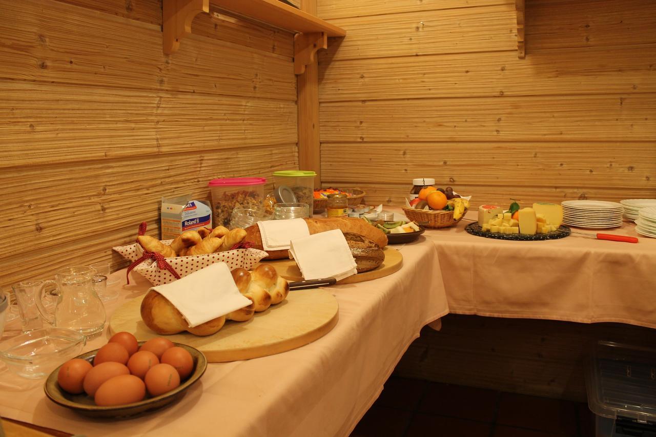 Hotel Restaurant Schoenau Wildhaus Buitenkant foto