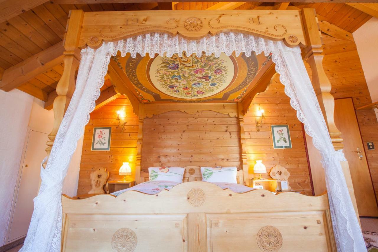 Hotel Restaurant Schoenau Wildhaus Buitenkant foto