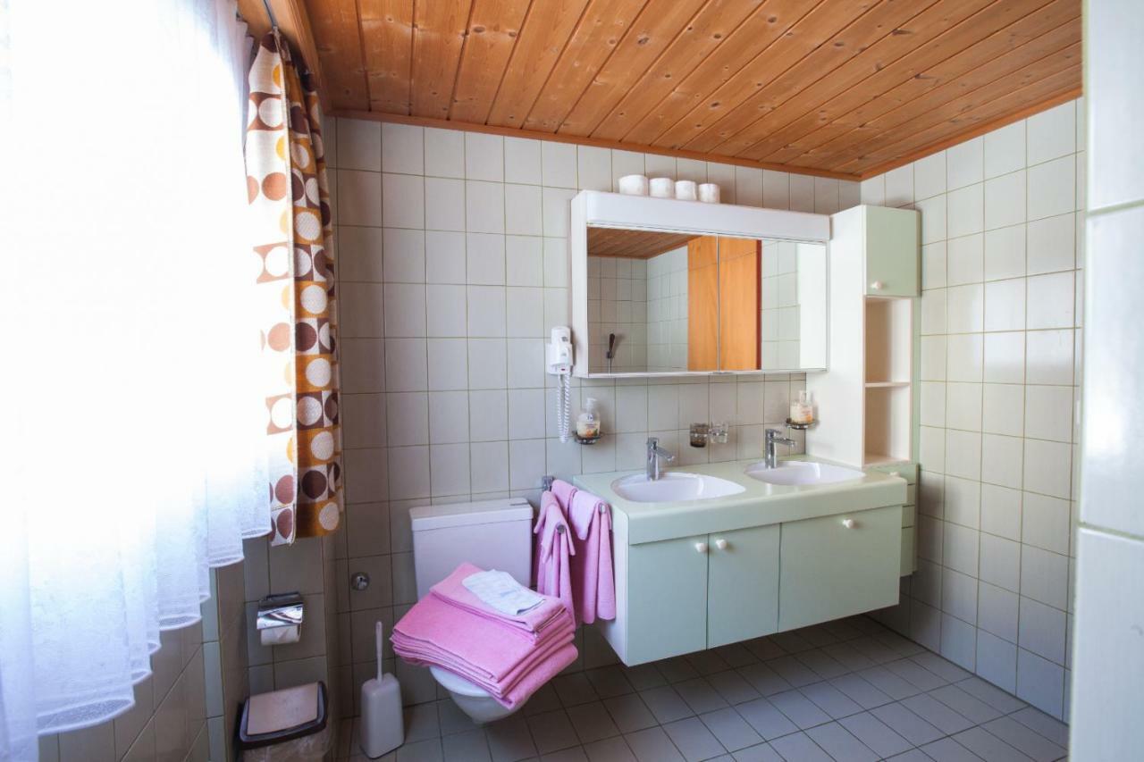 Hotel Restaurant Schoenau Wildhaus Buitenkant foto