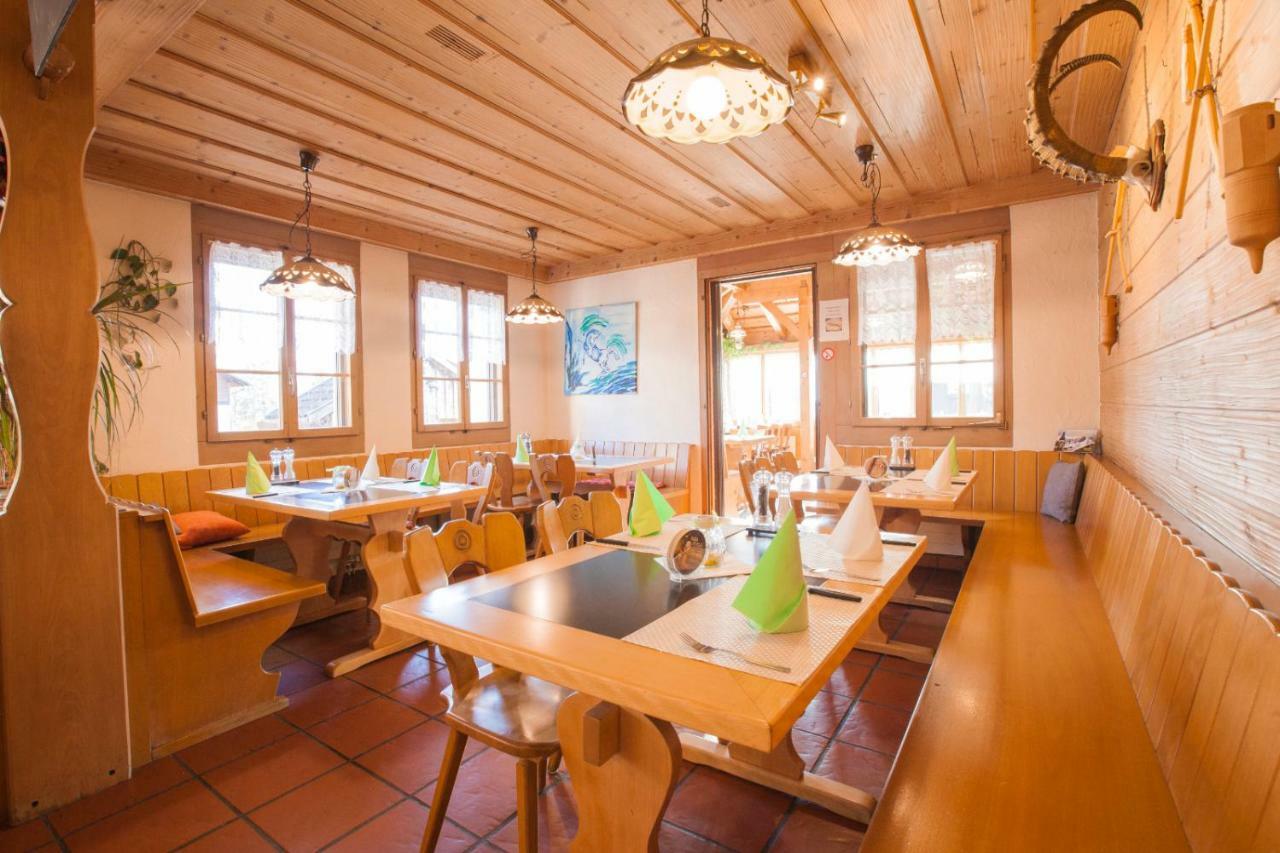 Hotel Restaurant Schoenau Wildhaus Buitenkant foto